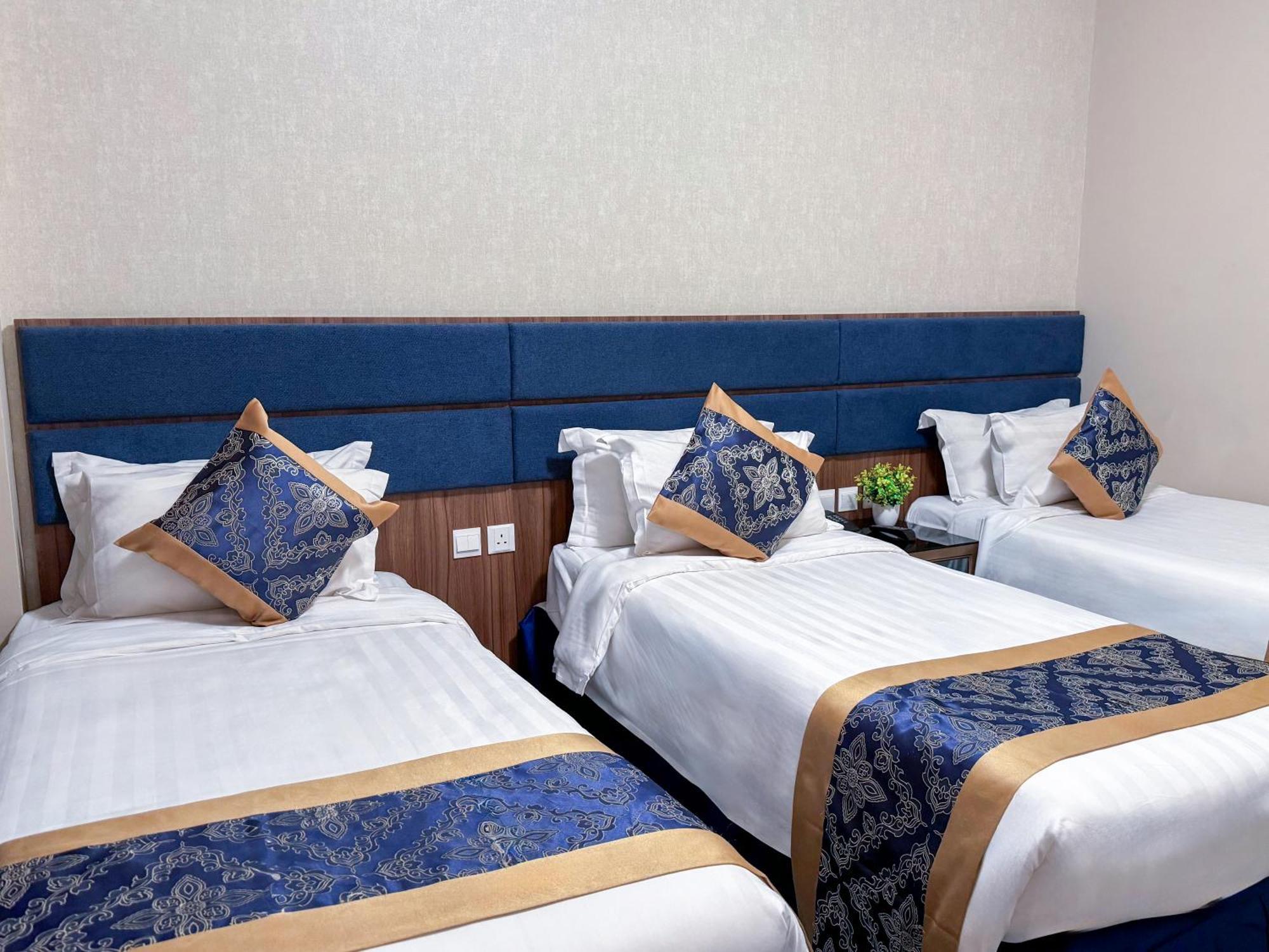Rabwat Al Safwah Golden Hotel